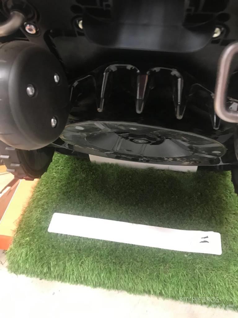 Stihl IMOW 7 EVO Robotické sekačky