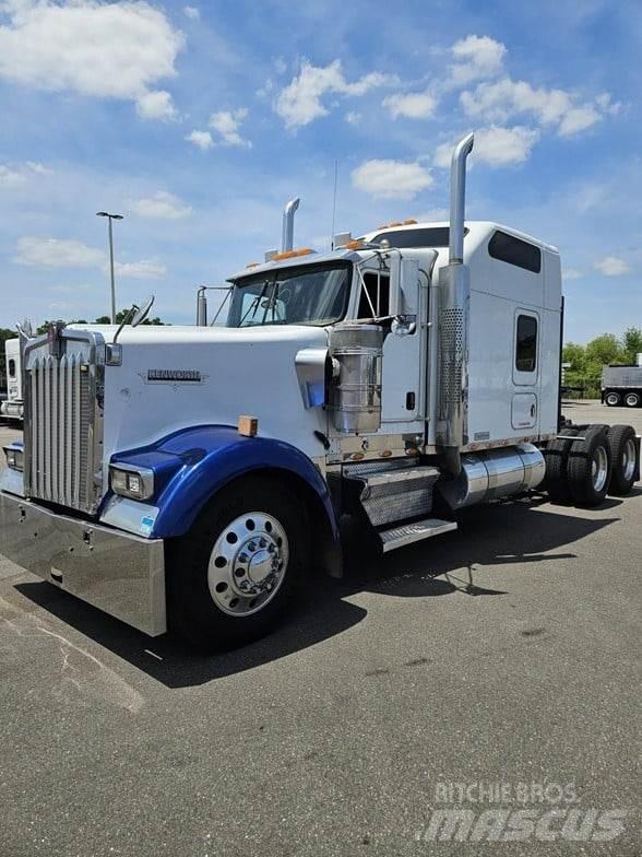 Kenworth W900 Tahače