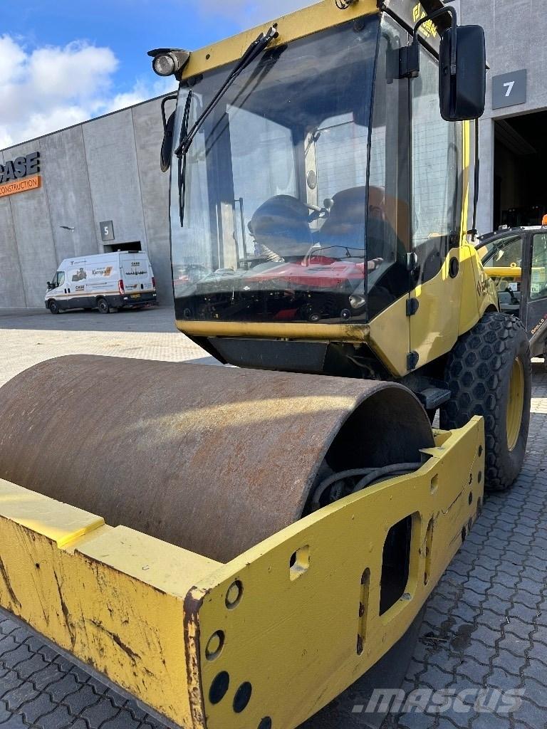 Bomag BW 177 D-5 Půdní kompaktory