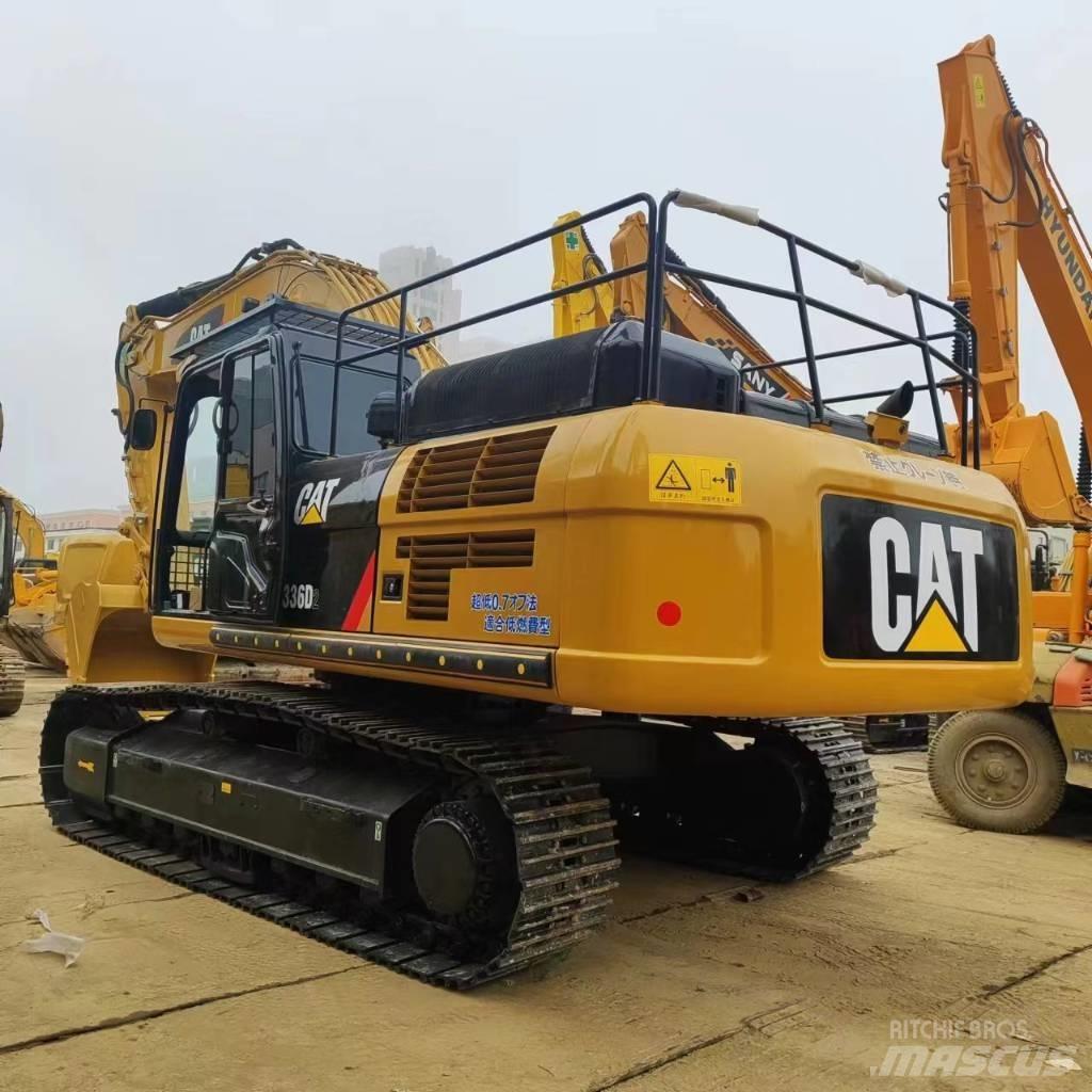 CAT 336D2L Pásová rýpadla