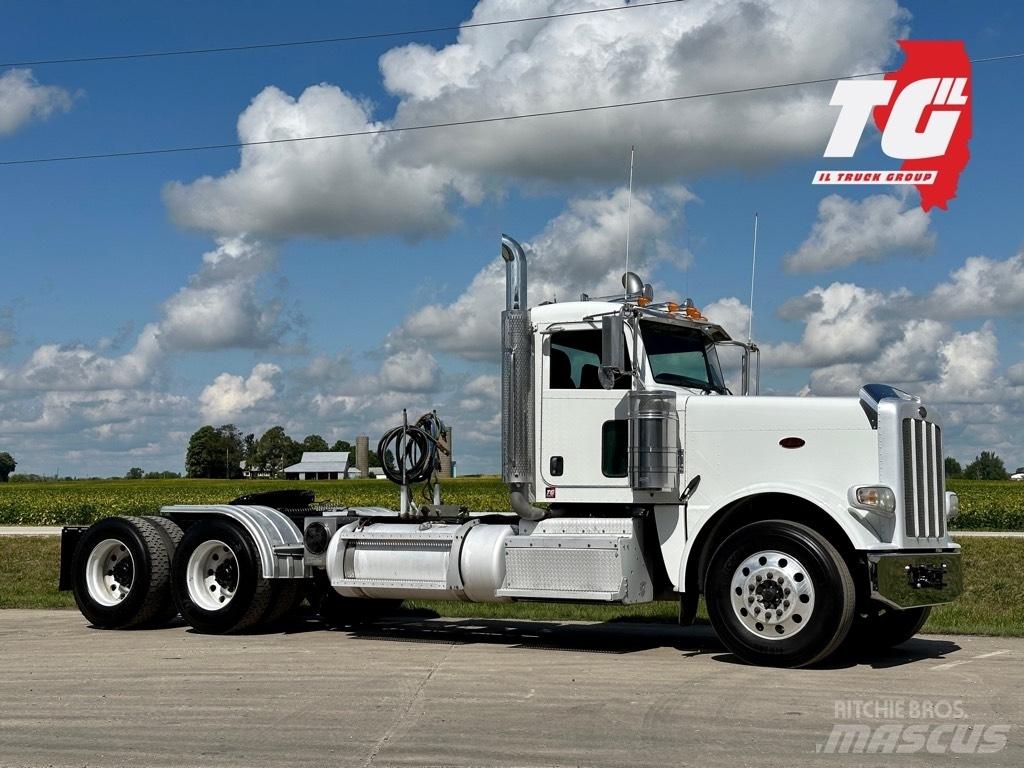 Peterbilt 388 Tahače