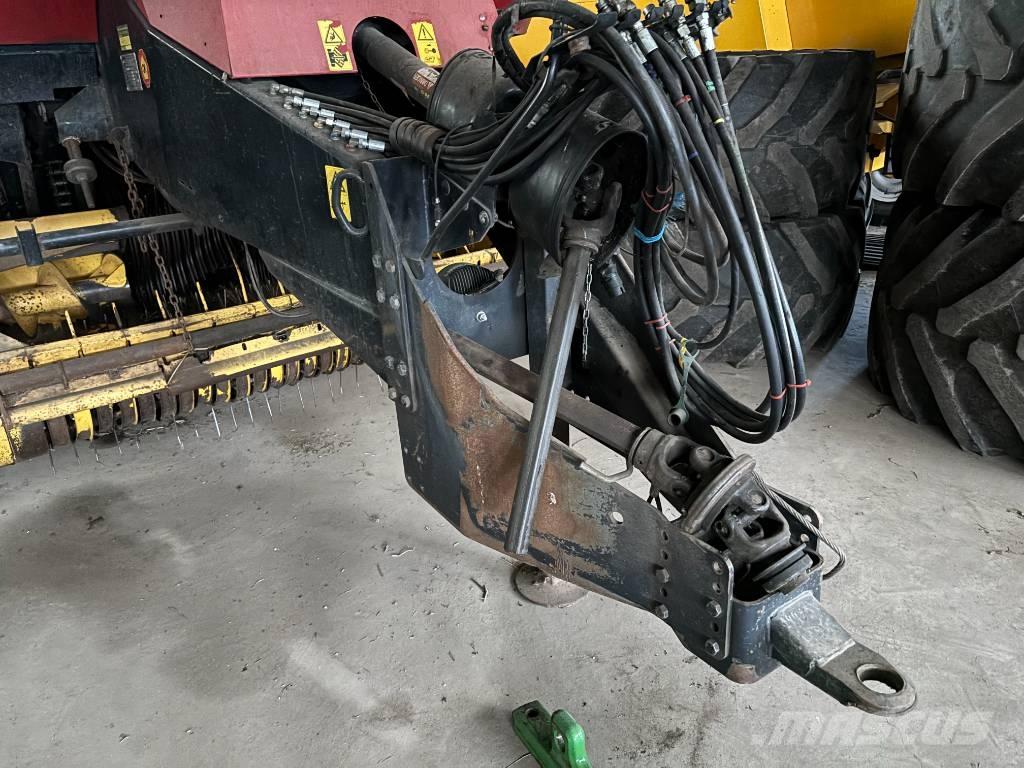 New Holland BB 940 Lis na hranaté balíky