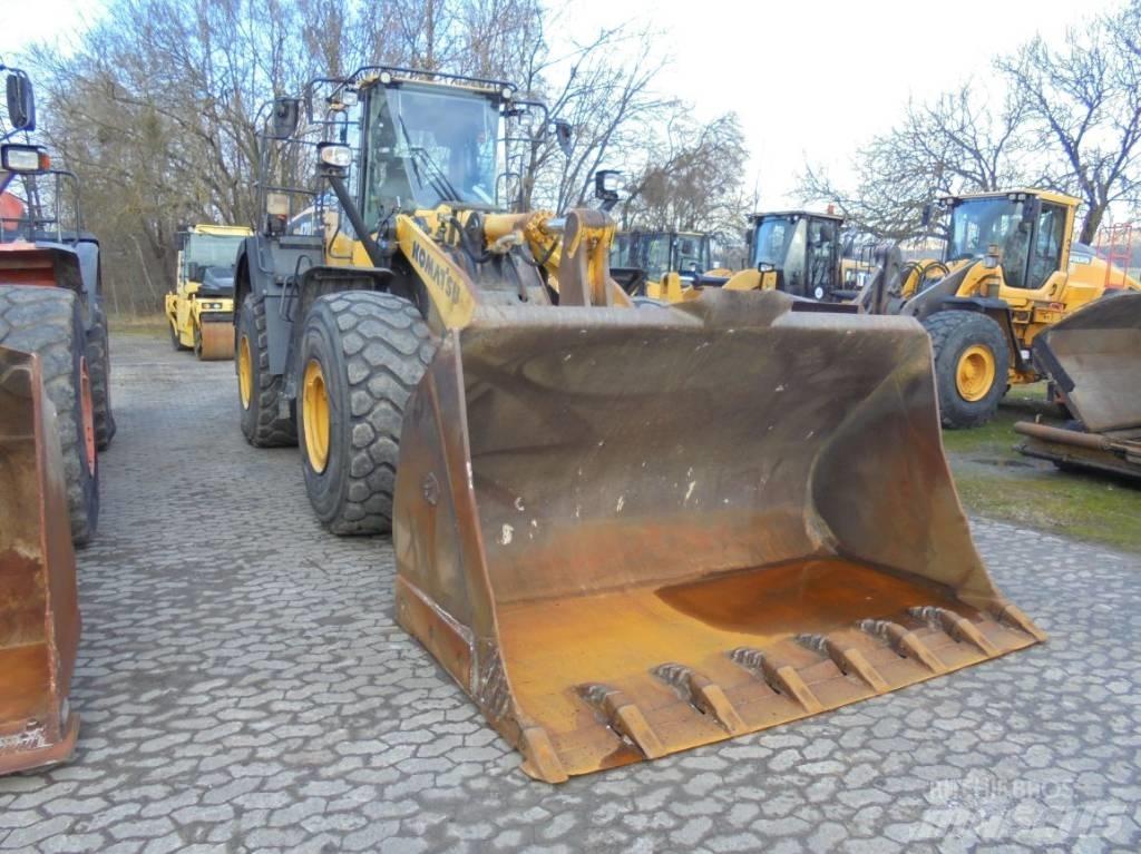 Komatsu WA 470-8 Kolové nakladače