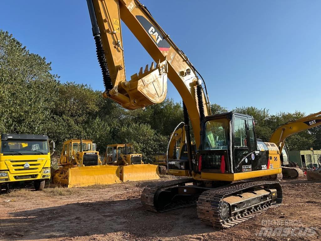 CAT 320 D Pásová rýpadla