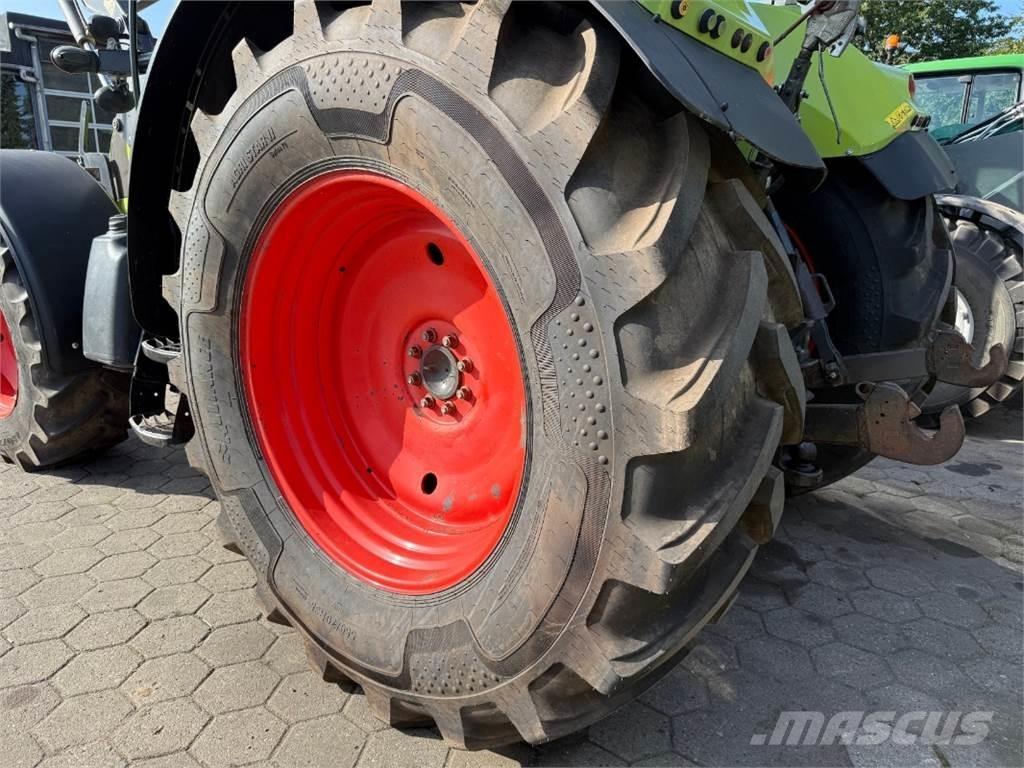 CLAAS Arion 620 Další