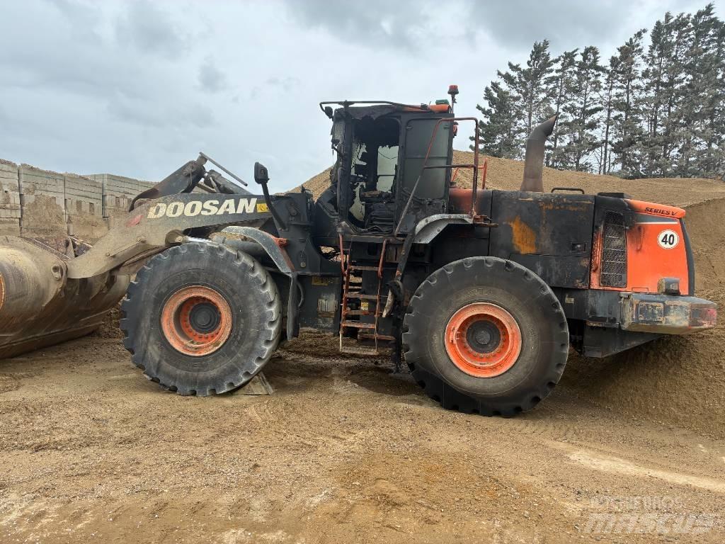 Doosan 420-5 Kolové nakladače