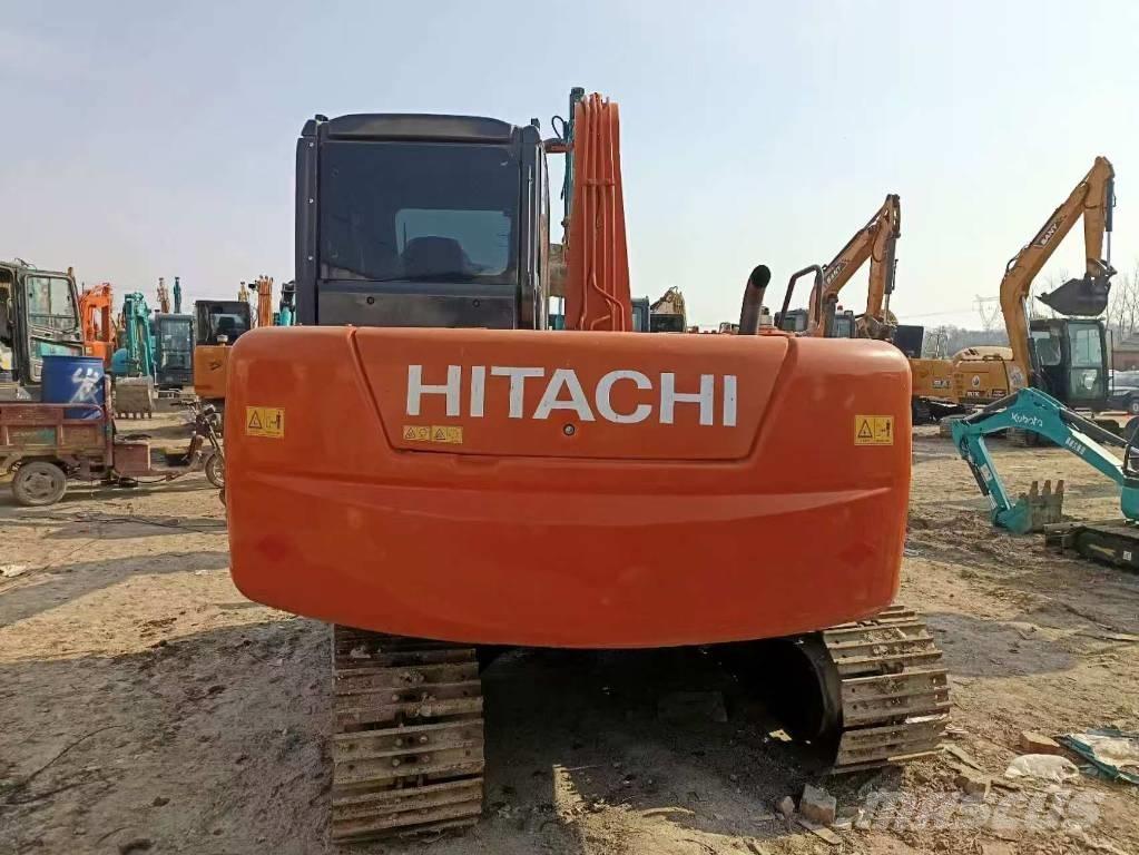 Hitachi ZX 70 Midi rýpadla 7t - 12t