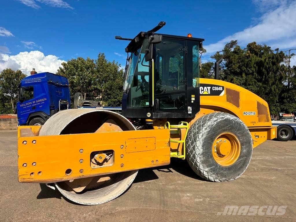 CAT CS 64 B Tahačové válce
