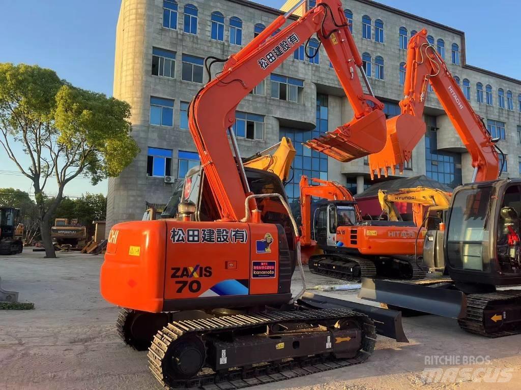 Hitachi ZX 70 Pásová rýpadla