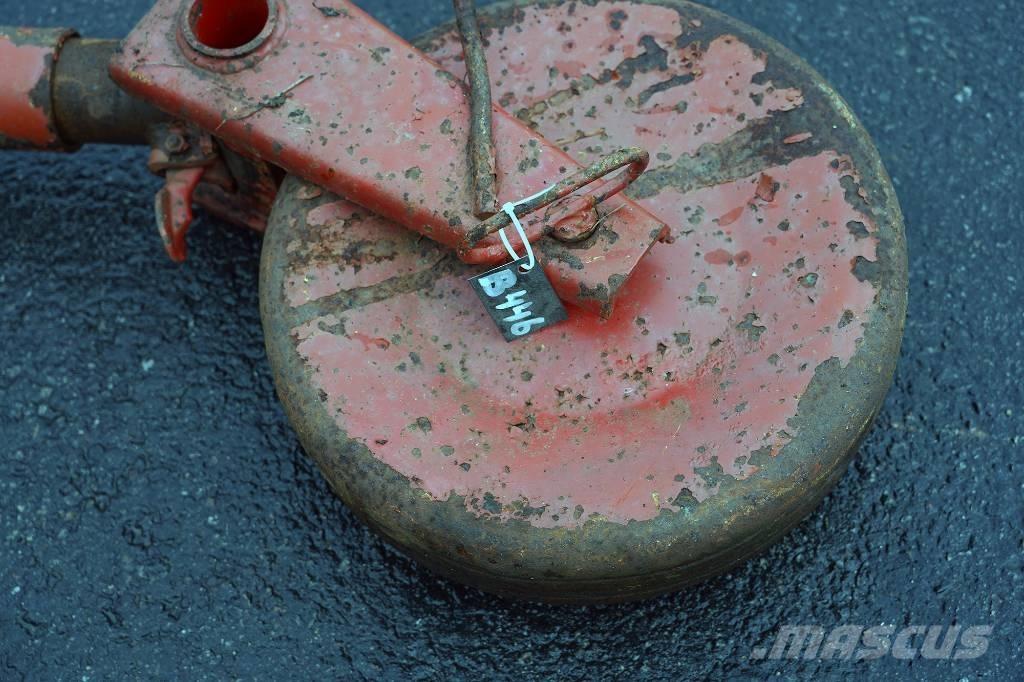  Stödhjul i stål Další