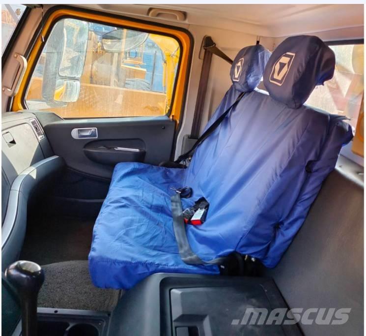 XCMG QY 50 Univerzální terénní jeřáby