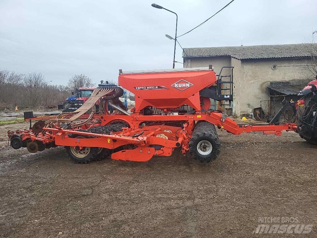 Kuhn Espro 6000 R Mechanické secí stroje