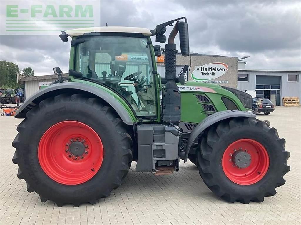 Fendt 724 vario s4 Traktory
