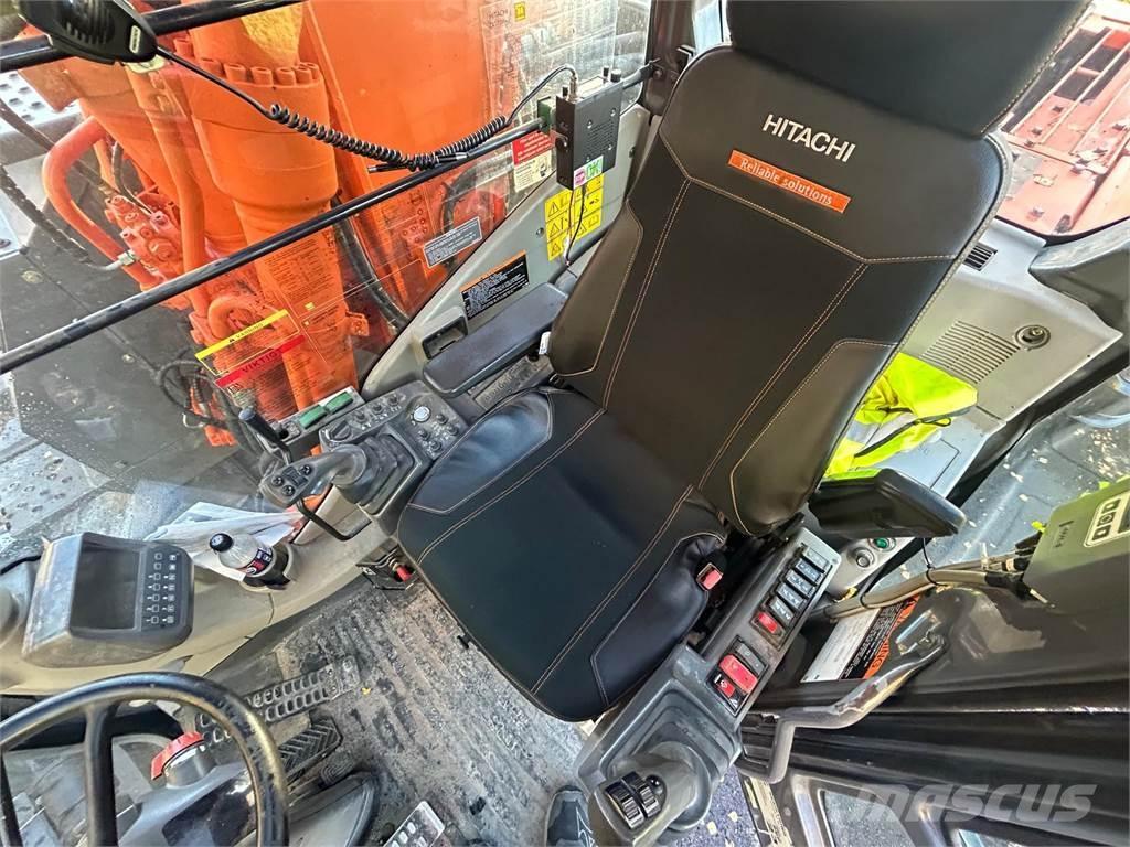 Hitachi ZX 170W-3 Kolová rýpadla