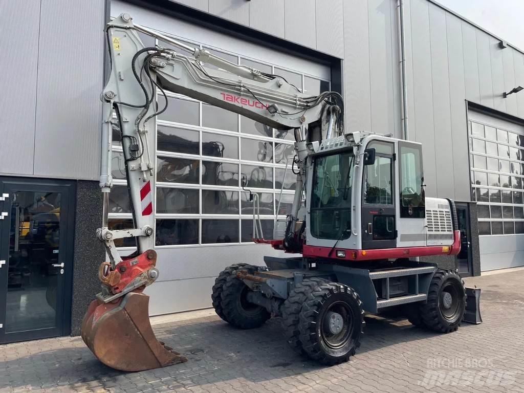 Takeuchi TB1160W Kolová rýpadla