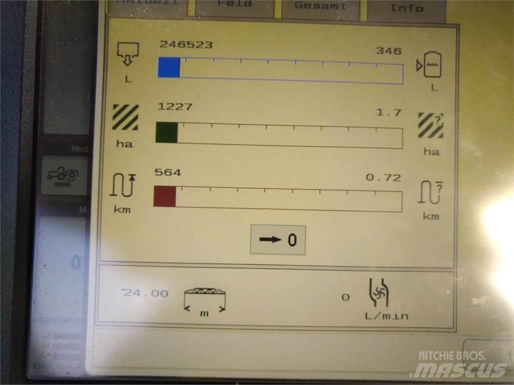 John Deere 740i Tažené postřikovače