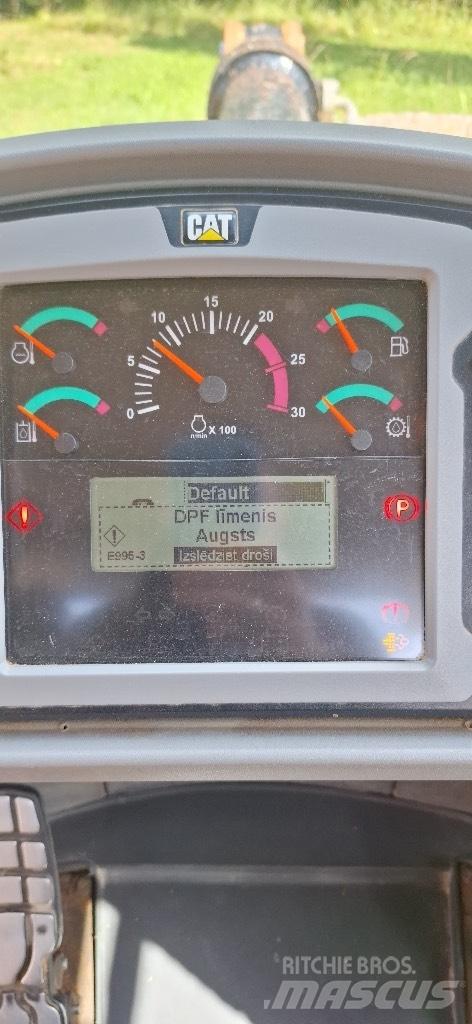 CAT 966 KXE Kolové nakladače
