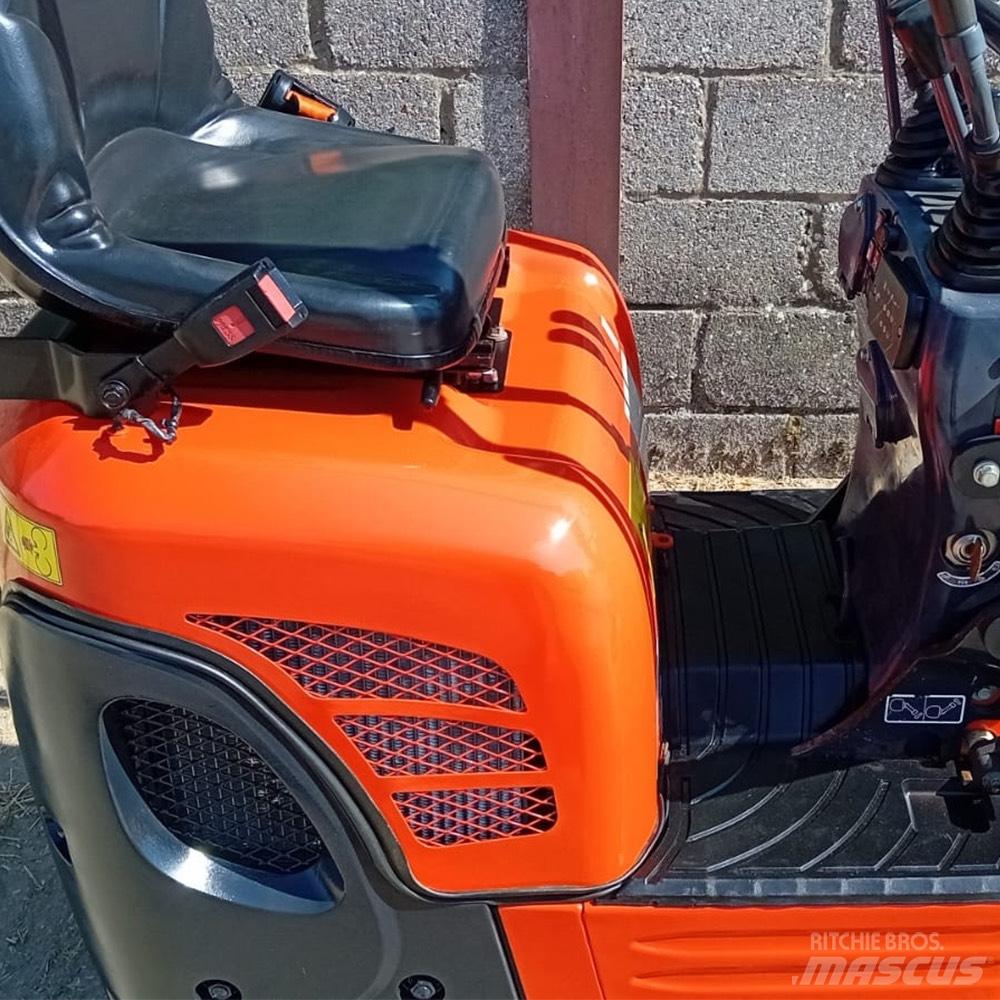 Kubota K008-3 Mini rýpadla < 7t