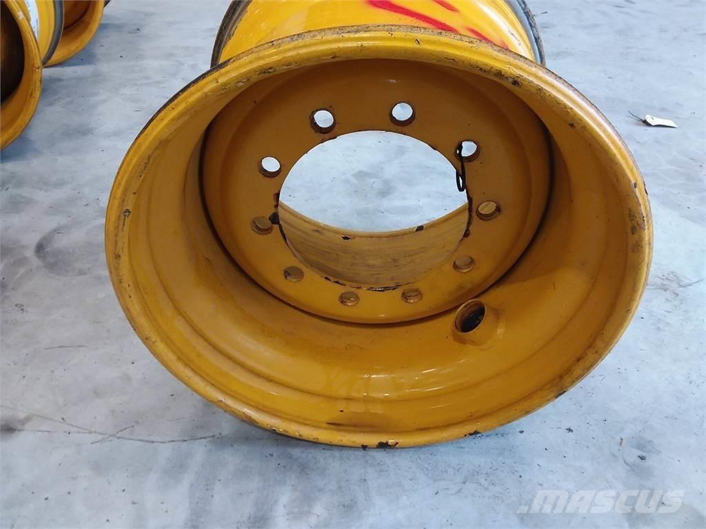 Rottne H11 20x24,5 Pneumatiky, kola a ráfky