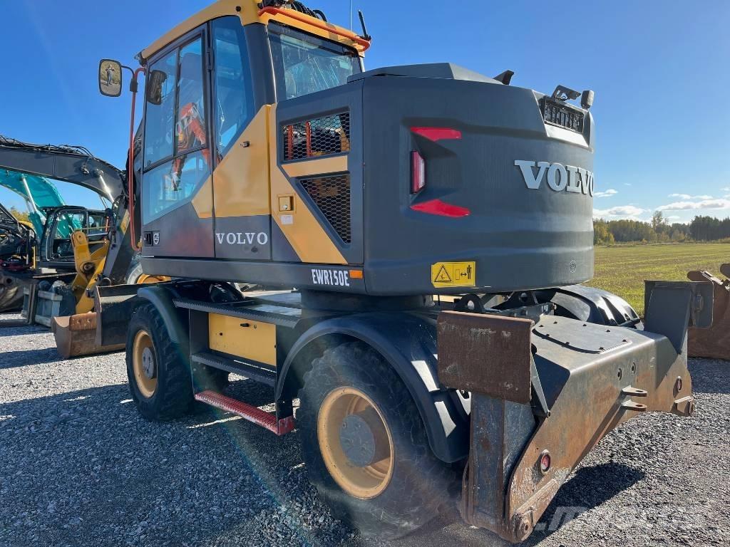 Volvo EWR 150 E Kolová rýpadla