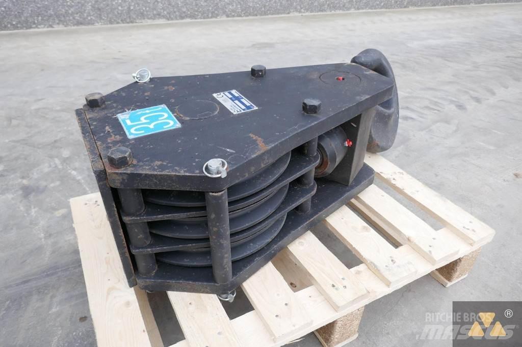  EPE Hookblock 35T Pokladače potrubí