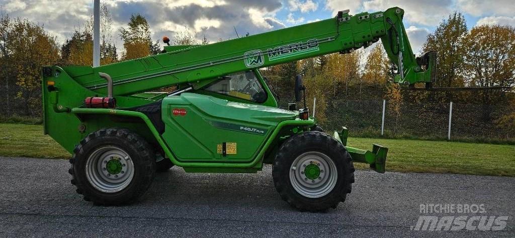 Merlo P40.17PLUS Teleskopické manipulátory