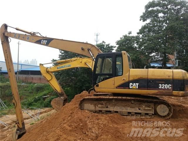 CAT 320 C Rýpadla s dlouhým dosahem
