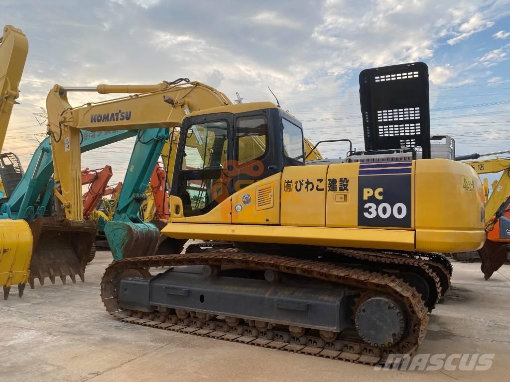 Komatsu PC 270 Pásová rýpadla