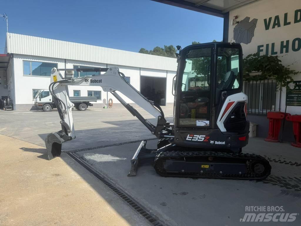 Bobcat E 35, 549h Mini rýpadla < 7t