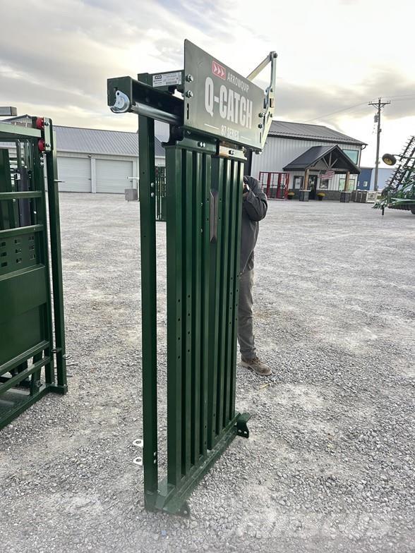  ARROWQUIP QCHG Další stroje a zařízení pro chov zemědělských zvířat