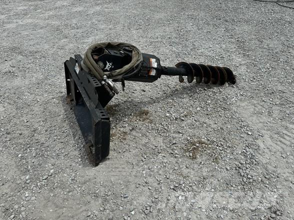 Bobcat 15C Malé vrtací stroje