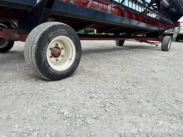 Case IH 3020 Kombajnové hlavice