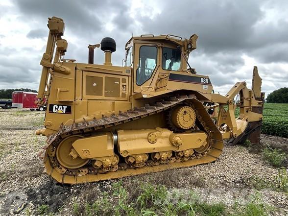 CAT D8N Pásové dozery