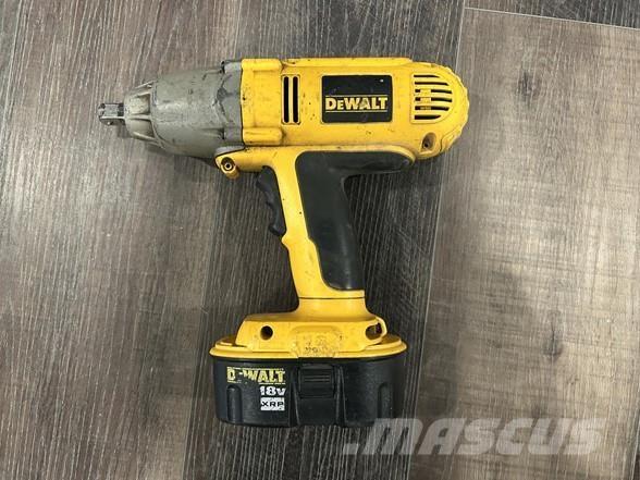 DeWalt DW059 Přístroje, měřící a automatizační zařízení