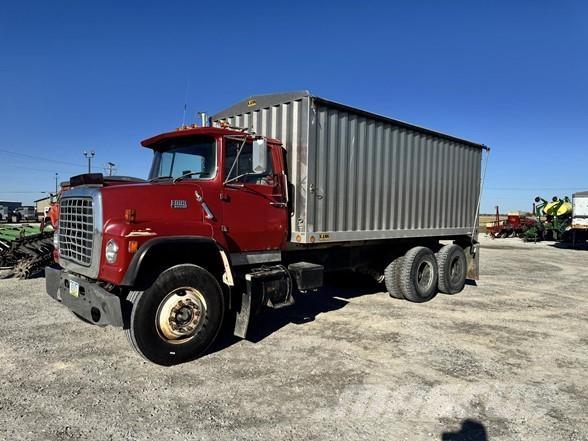 Ford 8000 Stavebnictví - ostatní