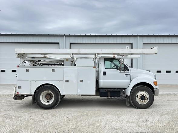 Ford F750 SD Stavebnictví - ostatní