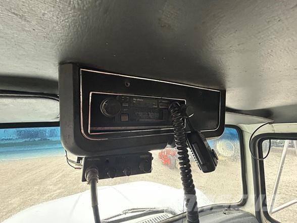 Ford L9000 Stavebnictví - ostatní