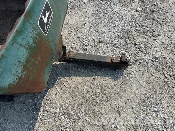 John Deere 15 Další přívěsné vozíky