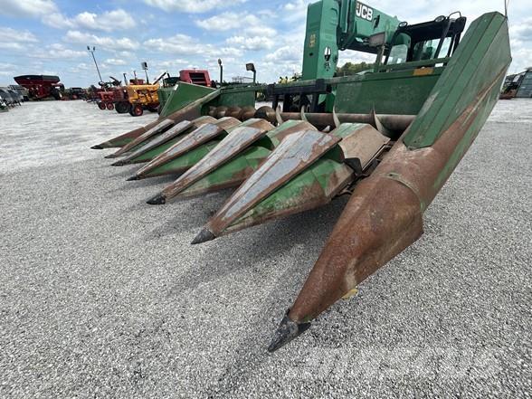 John Deere 643 Kombajnové hlavice