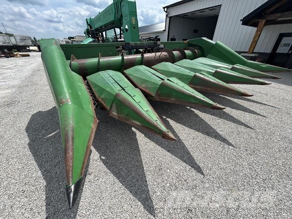 John Deere 653 Kombajnové hlavice