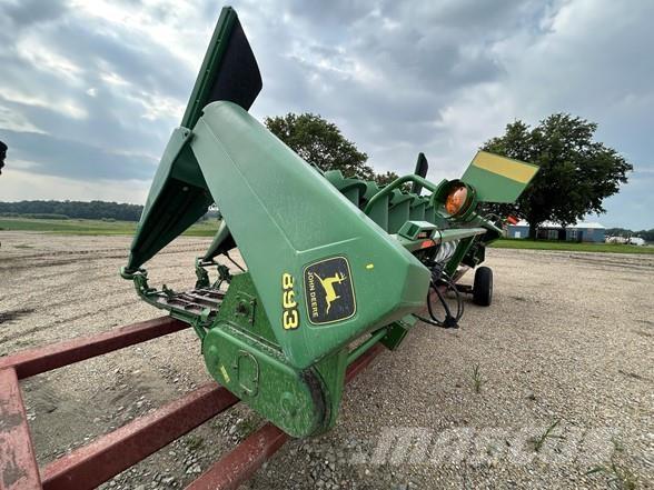 John Deere 893 Kombajnové hlavice