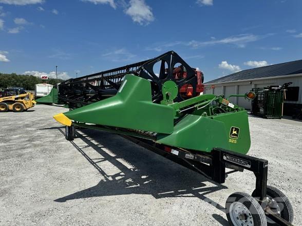 John Deere 925 Kombajnové hlavice