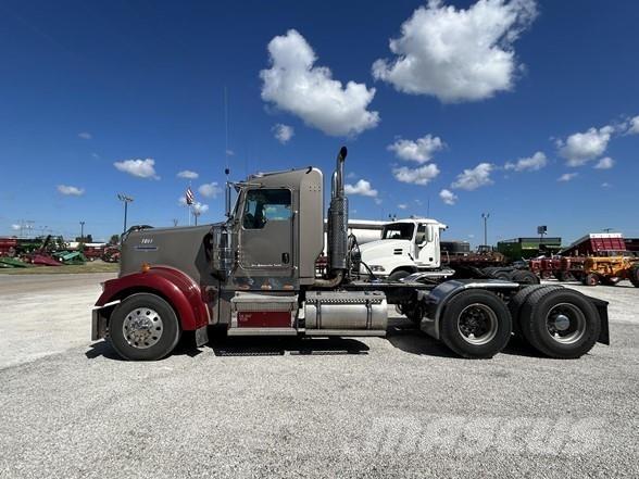 Kenworth W900 Tahače