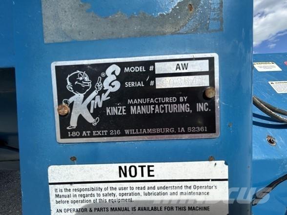 Kinze 1040 Obilné návěsy