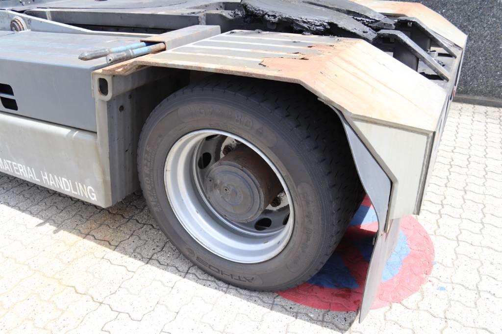 Kalmar TR 618 i Terminálový tahač