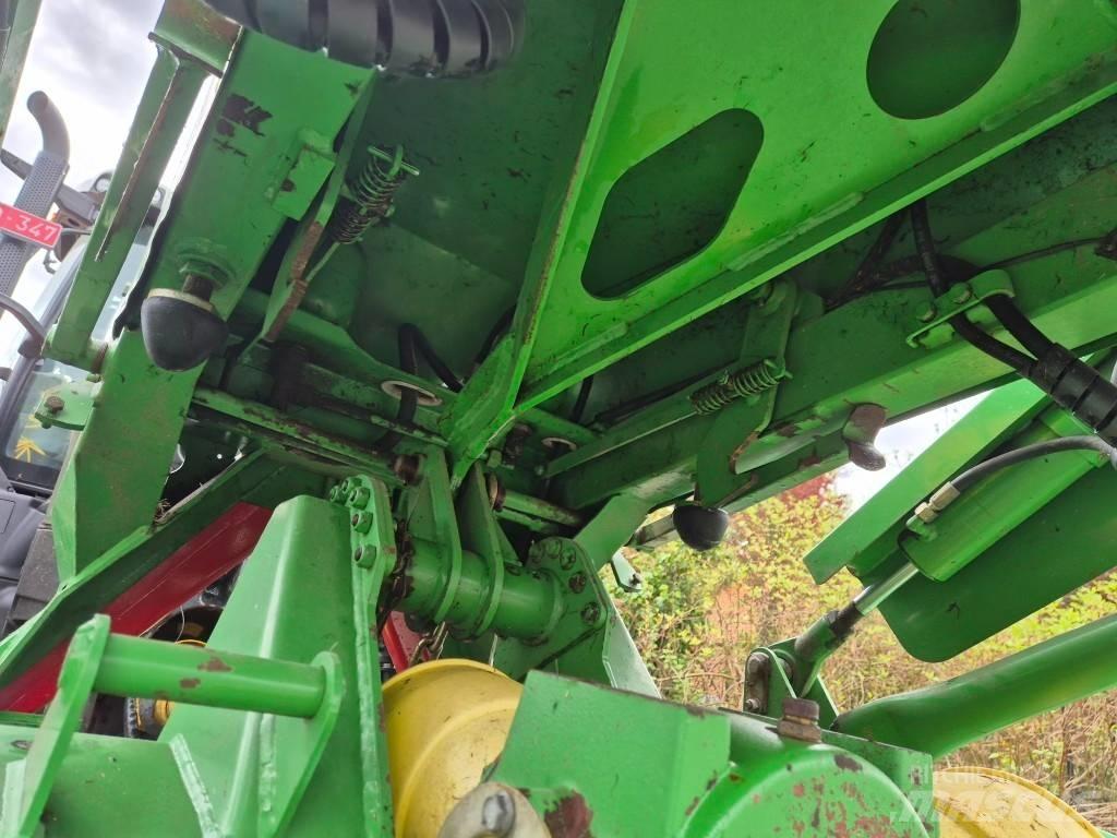 John Deere 131 Kondicionér žacího stroje