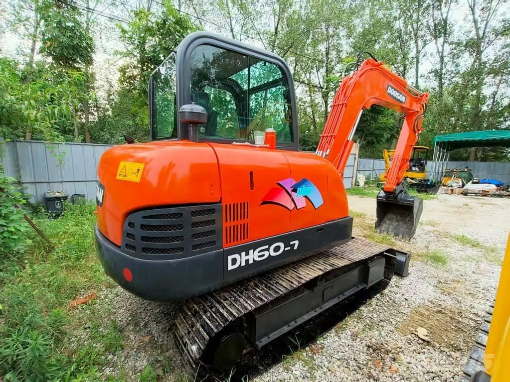 Doosan DH 60 Mini rýpadla < 7t