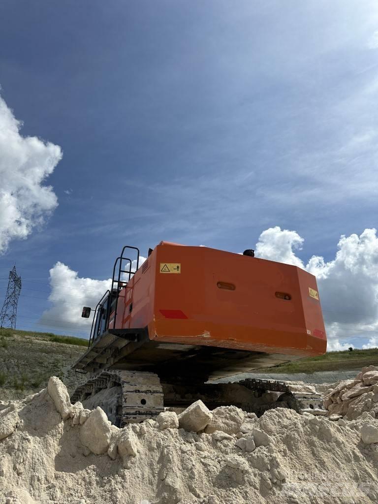 Hitachi ZX 690 LCR-6 Pásová rýpadla