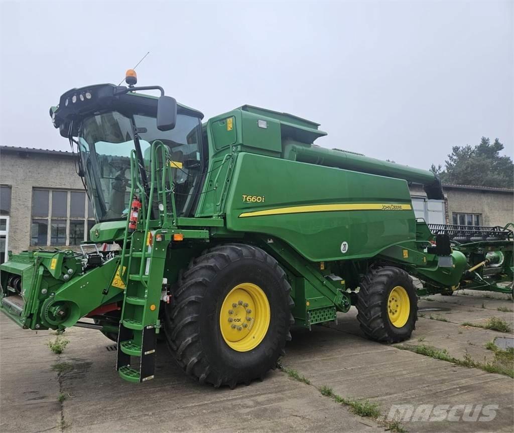 John Deere T 660i Sklízecí mlátičky