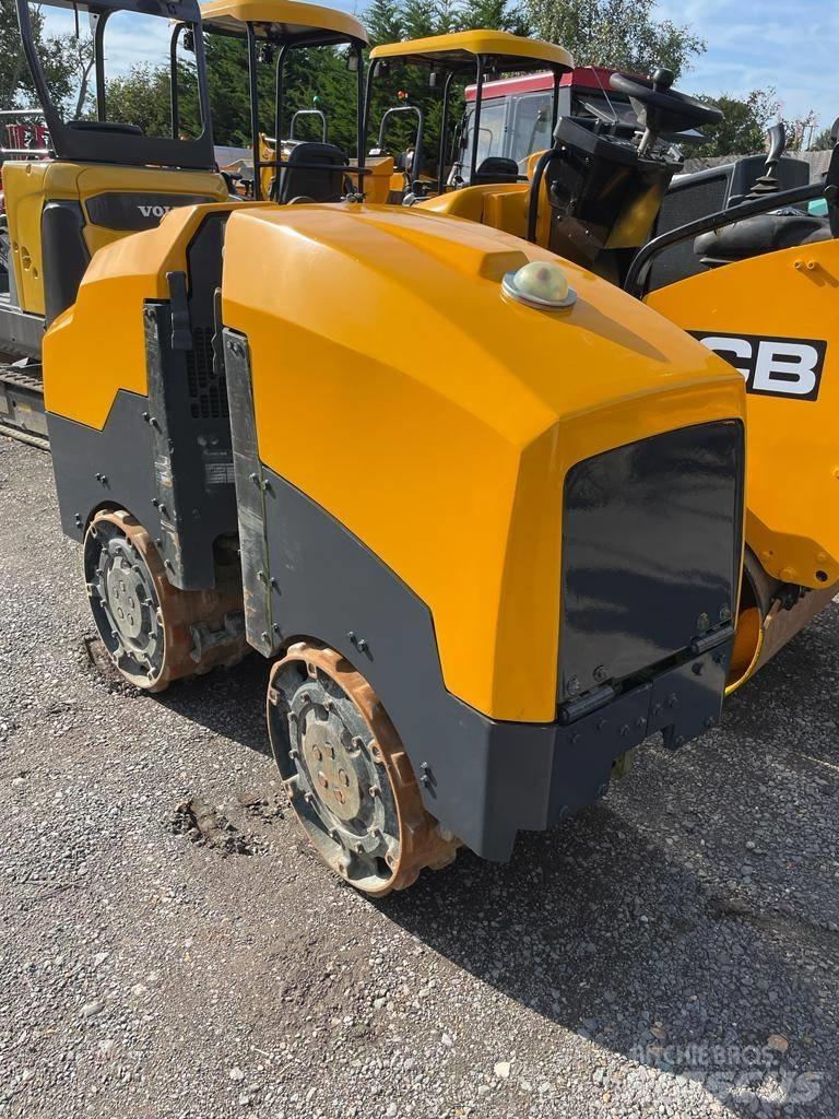 Ammann ARR 1575 Půdní kompaktory